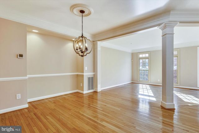 707 HAWKINS WAY, Alexandria, VA 22314