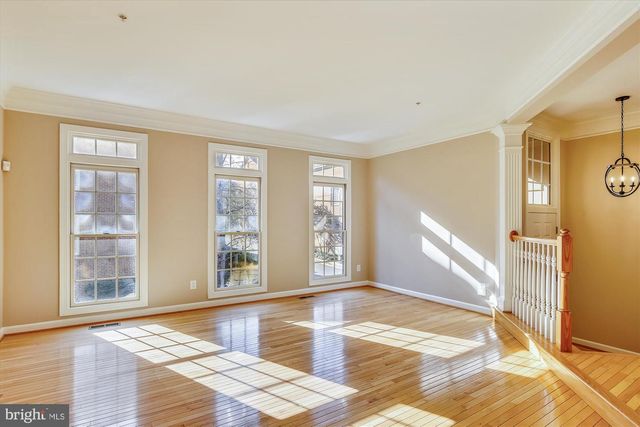 707 HAWKINS WAY, Alexandria, VA 22314