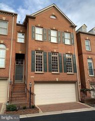 707 HAWKINS WAY, Alexandria, VA 22314