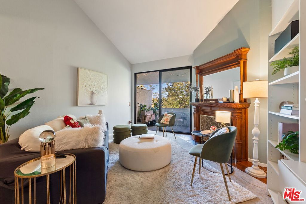 Image 2 of property listing at 3480 Barham Boulevard 306, Los Angeles, CA 90068