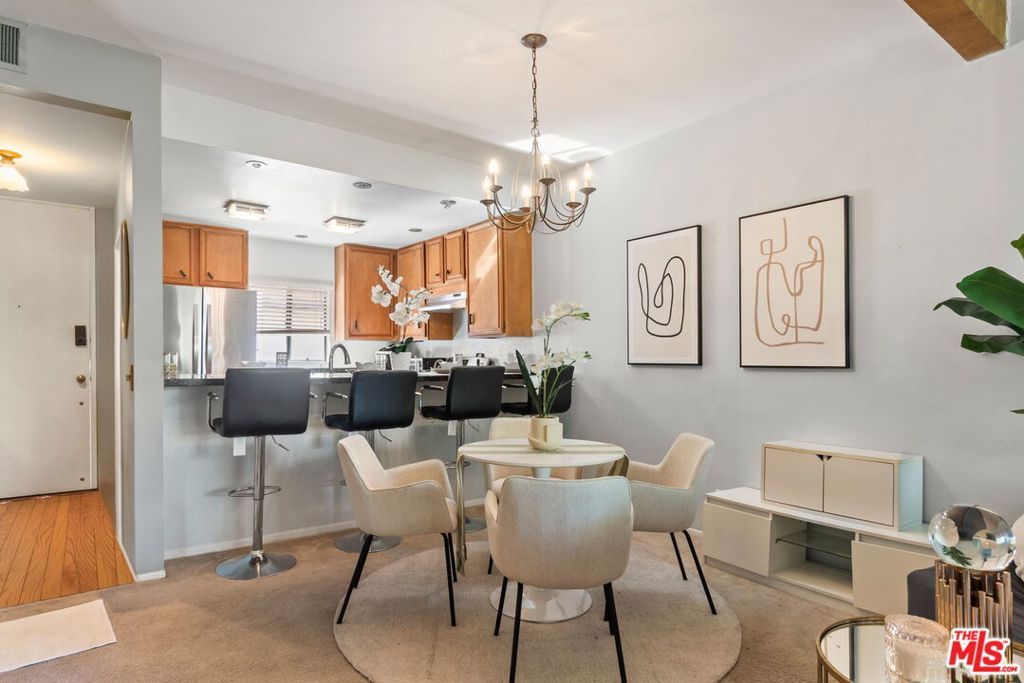 Image 3 of property listing at 3480 Barham Boulevard 306, Los Angeles, CA 90068
