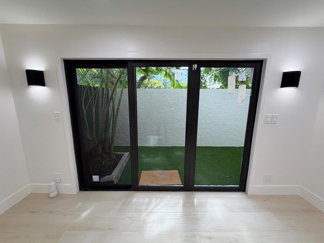 575 NE 7th Avenue 4b, Fort Lauderdale, FL 33301