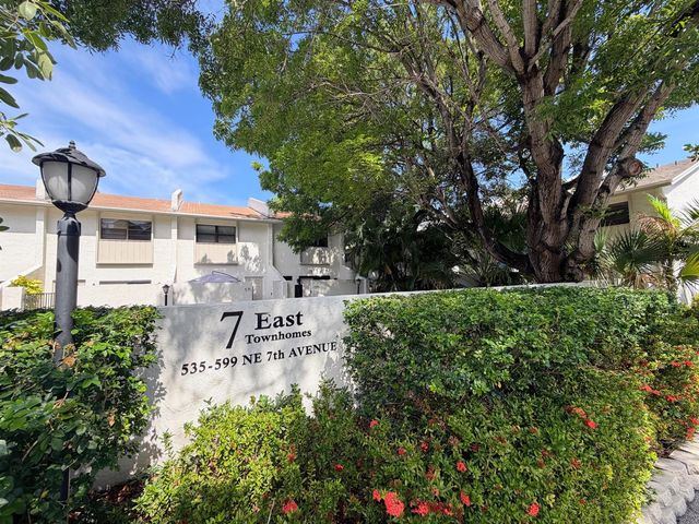575 NE 7th Avenue 4b, Fort Lauderdale, FL 33301