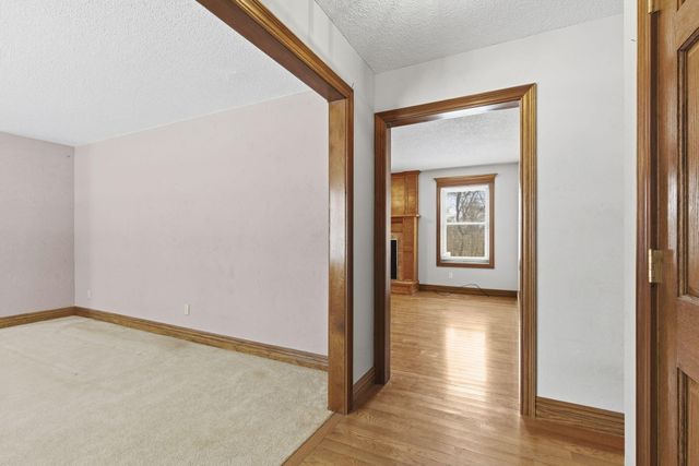 1122 W Vancouver Street, Springfield, MO 65803