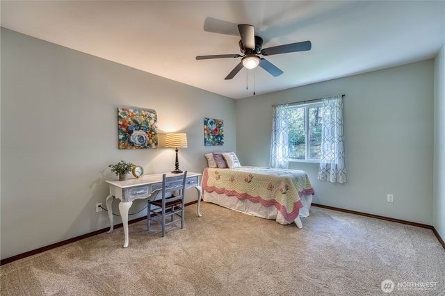 20112 13th Street SW, Lakebay, WA 98349