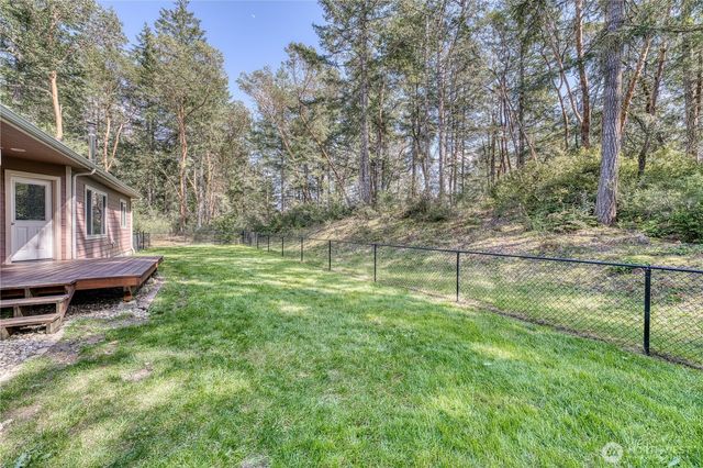 20112 13th Street SW, Lakebay, WA 98349