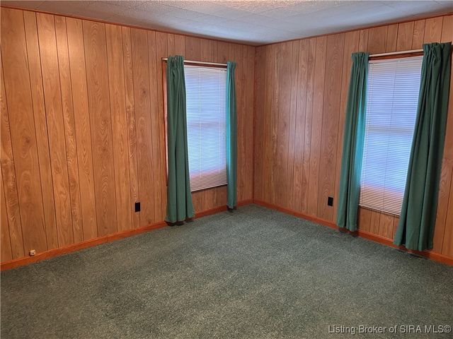 311 S 4th Street, Jeffersonville, IN 47130