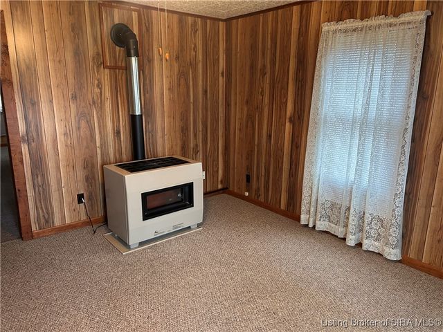 311 S 4th Street, Jeffersonville, IN 47130