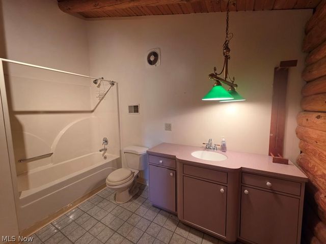 277 Vicki's Lane, Wheeling, WV 26003