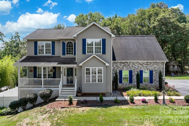 20 Good Day Court, Candler, NC 28715