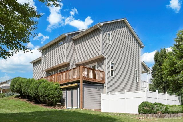 20 Good Day Court, Candler, NC 28715