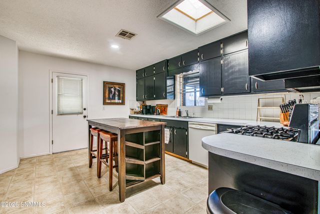 1002 Devendale Drive, Las Cruces, NM 88005