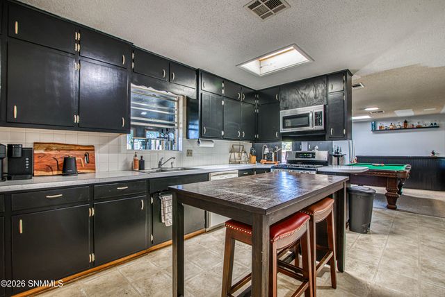 1002 Devendale Drive, Las Cruces, NM 88005