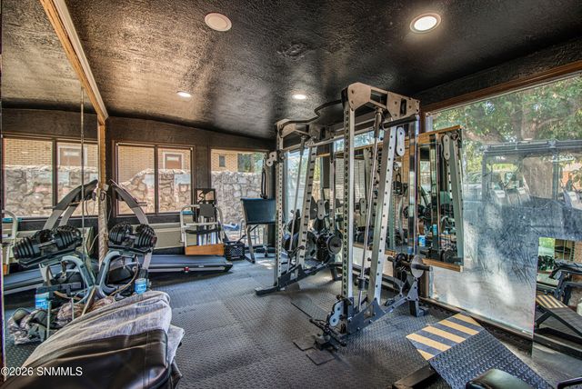 1002 Devendale Drive, Las Cruces, NM 88005