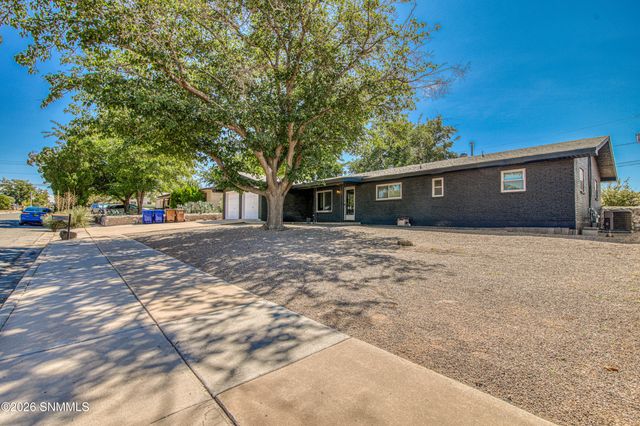 1002 Devendale Drive, Las Cruces, NM 88005