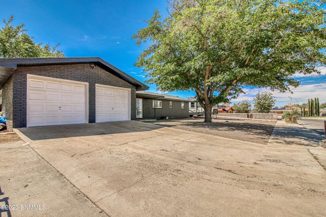 1002 Devendale Drive, Las Cruces, NM 88005