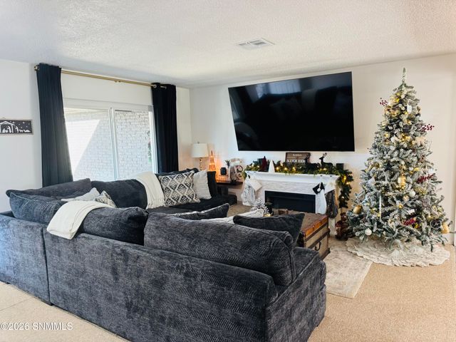 1002 Devendale Drive, Las Cruces, NM 88005