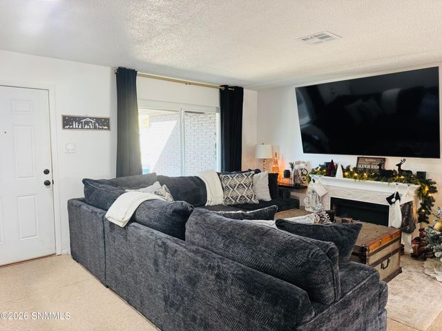 1002 Devendale Drive, Las Cruces, NM 88005