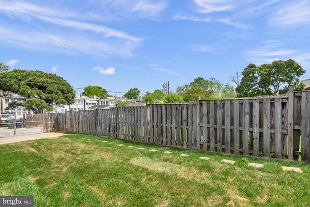 641 GALLATIN ST NW, Washington, DC 20011