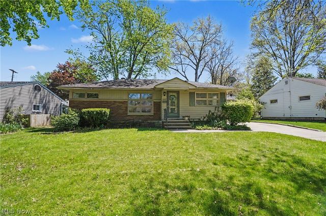 2471 19th Street, Cuyahoga Falls, OH 44223