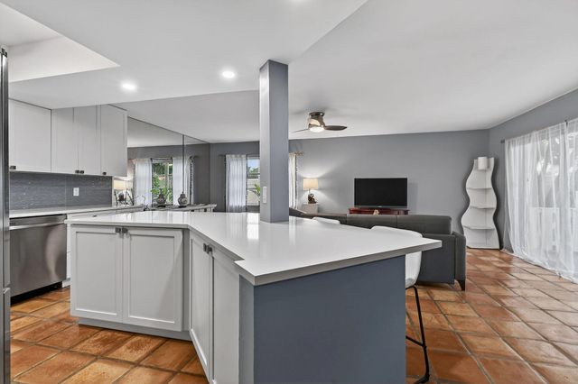 170 Seabreeze Circle, Jupiter, FL 33477