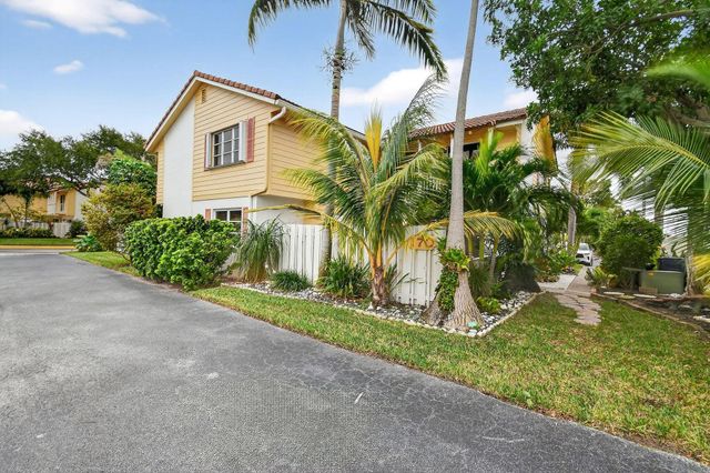 170 Seabreeze Circle, Jupiter, FL 33477
