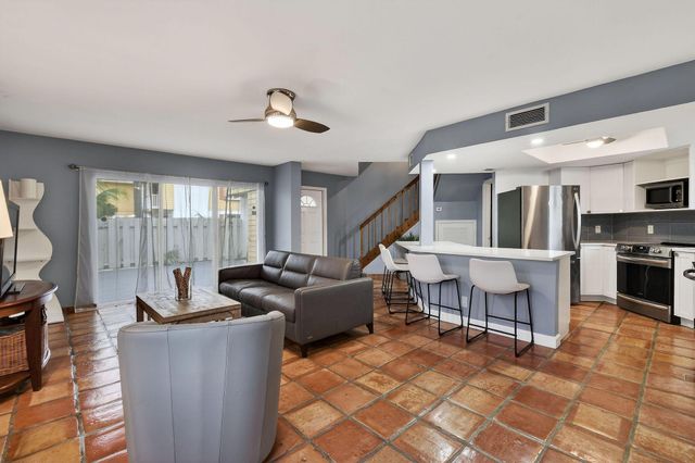 170 Seabreeze Circle, Jupiter, FL 33477