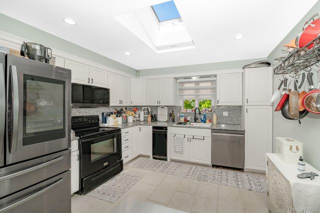 495 Windmill Avenue, West Babylon, NY 11704
