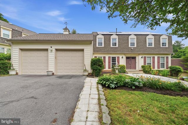 11 DELLCASTLE CT, Montgomery Village, MD 20886