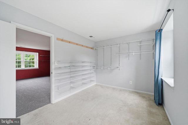 11 DELLCASTLE CT, Montgomery Village, MD 20886