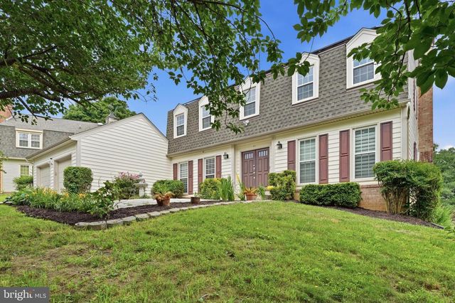 11 DELLCASTLE CT, Montgomery Village, MD 20886