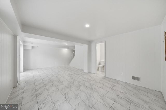 11 DELLCASTLE CT, Montgomery Village, MD 20886
