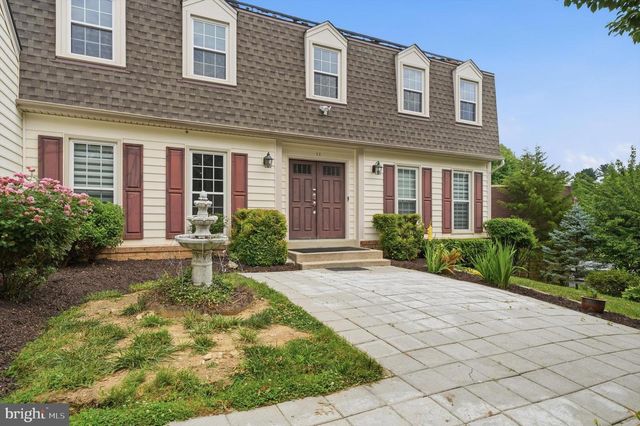 11 DELLCASTLE CT, Montgomery Village, MD 20886