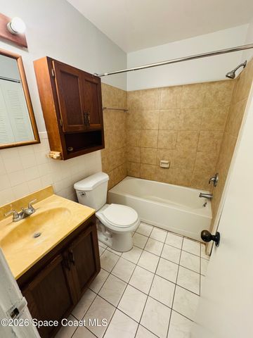 1035 Nevada Drive NE, Palm Bay, FL 32907