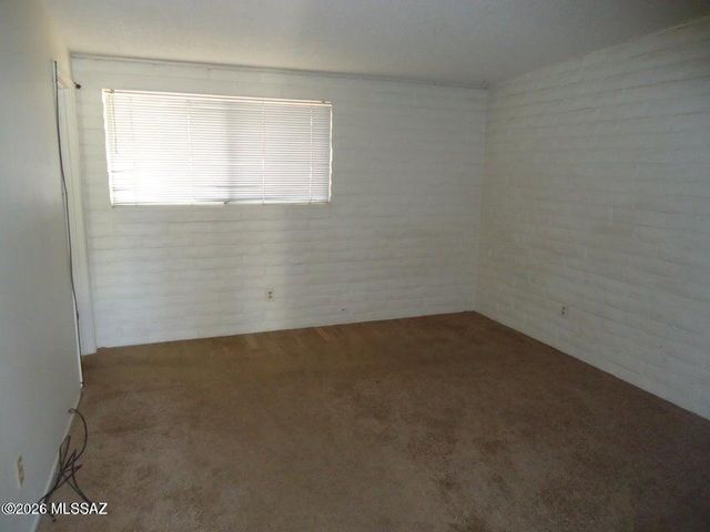 7441 E 39th Street, Tucson, AZ 85730