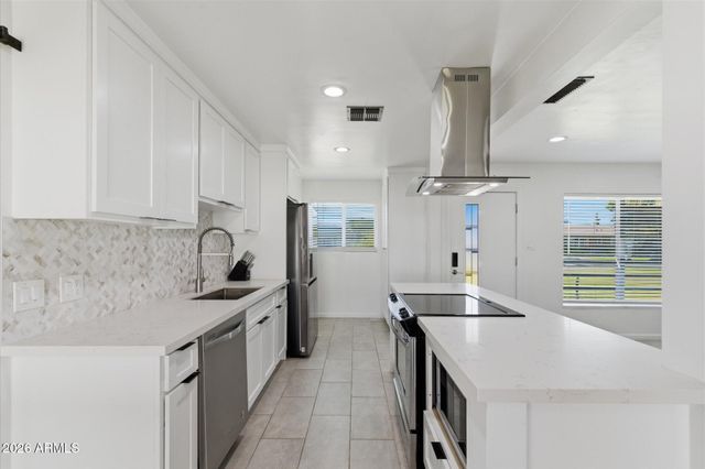 7731 N 17TH Drive, Phoenix, AZ 85021