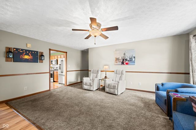 8245 Henderson Ridge Drive, Mooresville, IN 46158