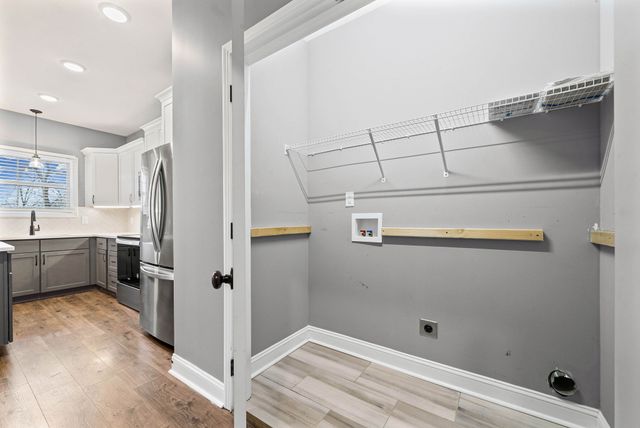 1395 Holden Drive, Clarksville, TN 37042