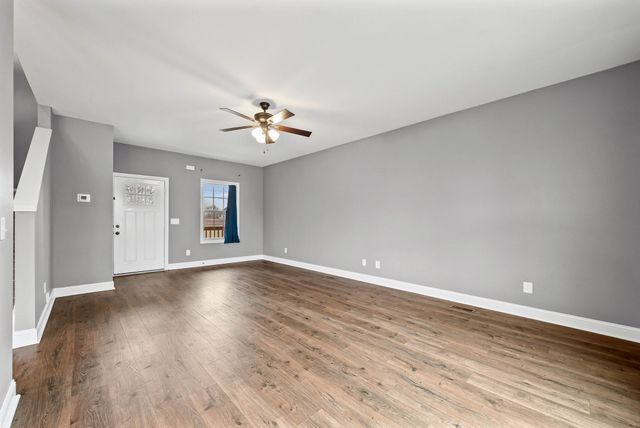 1395 Holden Drive, Clarksville, TN 37042