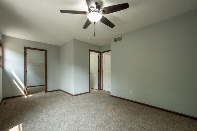 3921 36th Avenue N, Robbinsdale, MN 55422