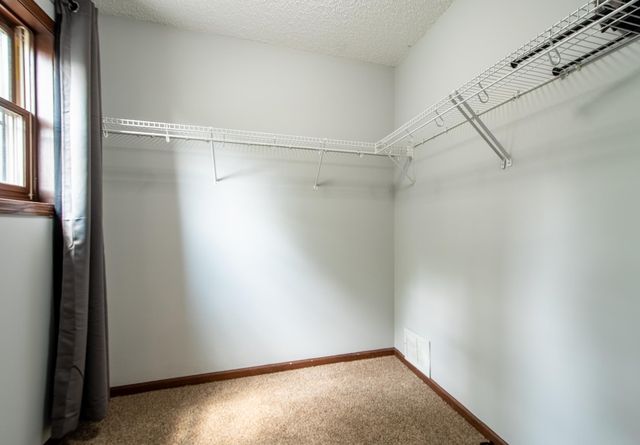 3921 36th Avenue N, Robbinsdale, MN 55422