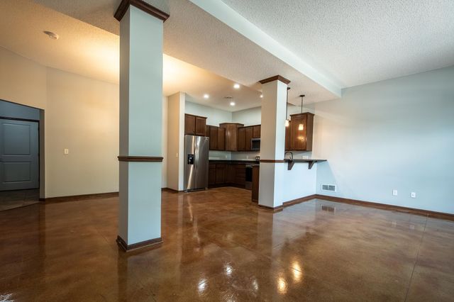 3921 36th Avenue N, Robbinsdale, MN 55422