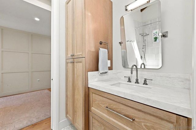 4301 Hawk St, San Diego, CA 92103