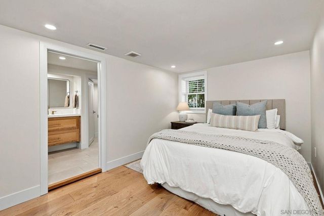 4301 Hawk St, San Diego, CA 92103