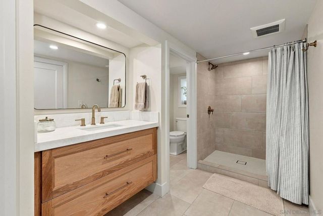 4301 Hawk St, San Diego, CA 92103