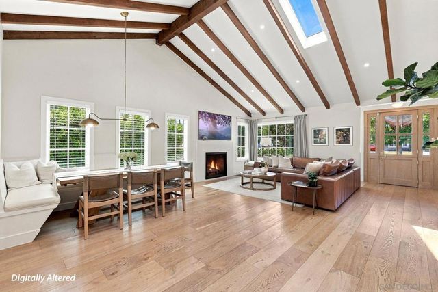 4301 Hawk St, San Diego, CA 92103