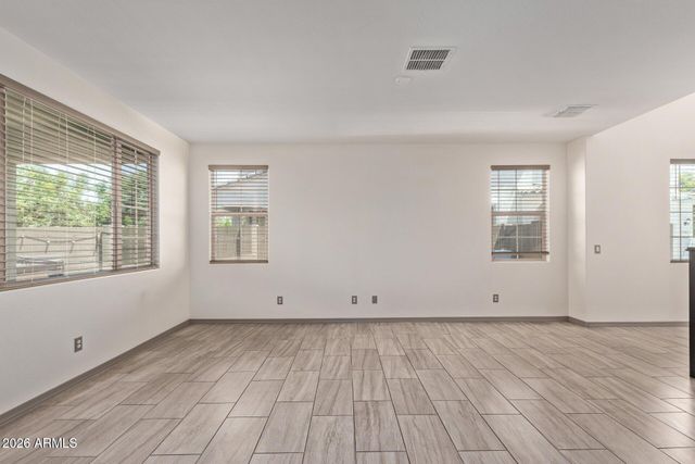 905 S Canal Drive 30, Chandler, AZ 85225