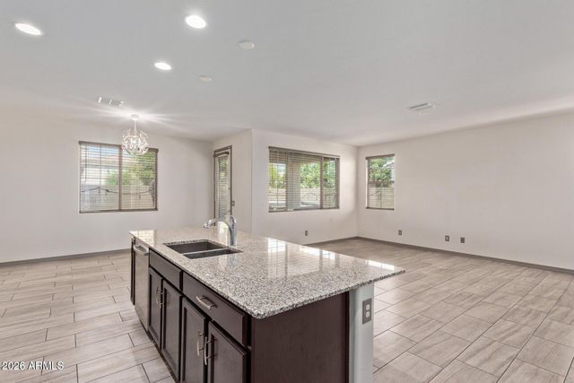 905 S Canal Drive 30, Chandler, AZ 85225