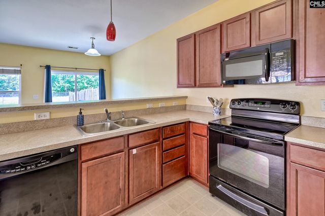 321 Drooping Leaf Road, Lexington, SC 29072