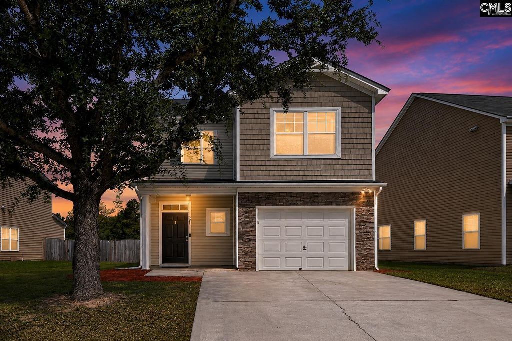 321 Drooping Leaf Road, Lexington, SC 29072